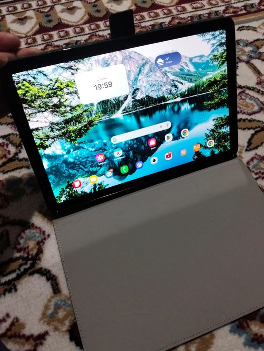 Планшет Samsung Galaxy Tab A9+5G 8гб/128 гб

Всегда находился в чехле