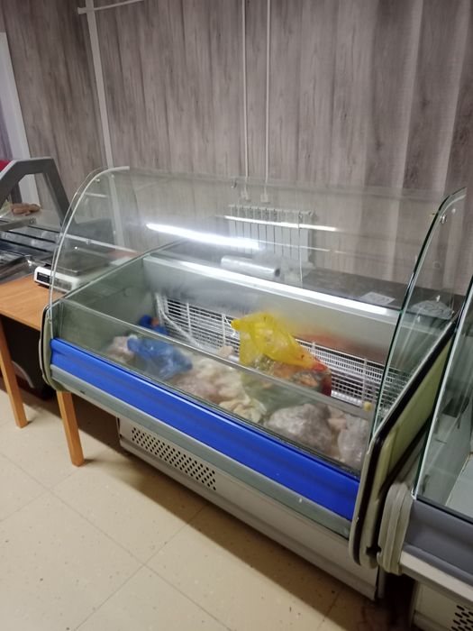 Продам Холодильную Витрину, Морозильник,