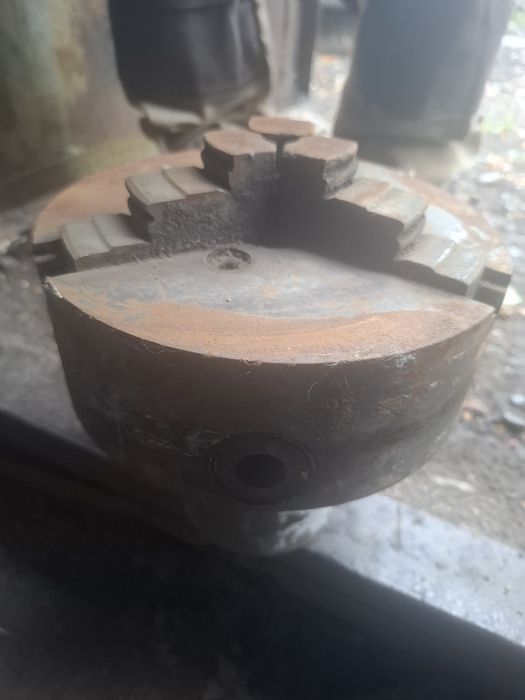 Продам токарный патрон