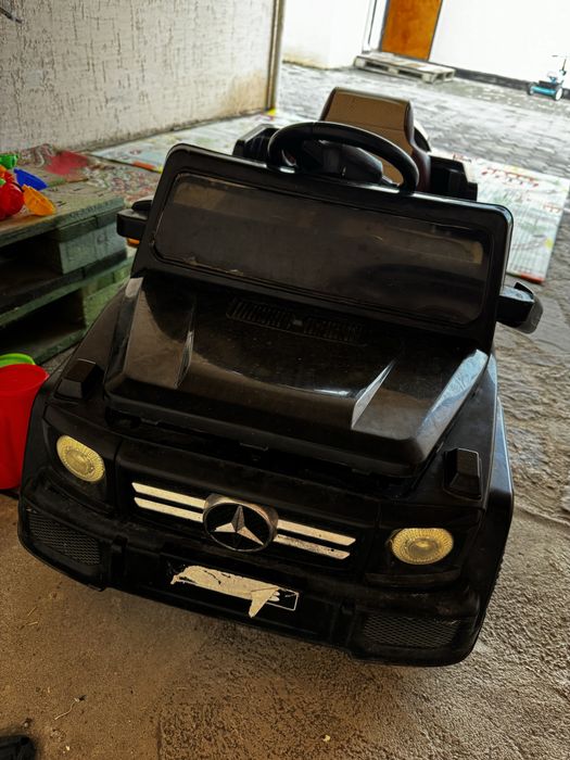 Продам детский электромобиль