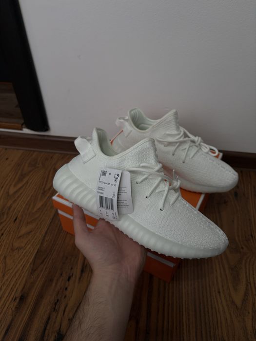 adidas yeezy boost V2 white