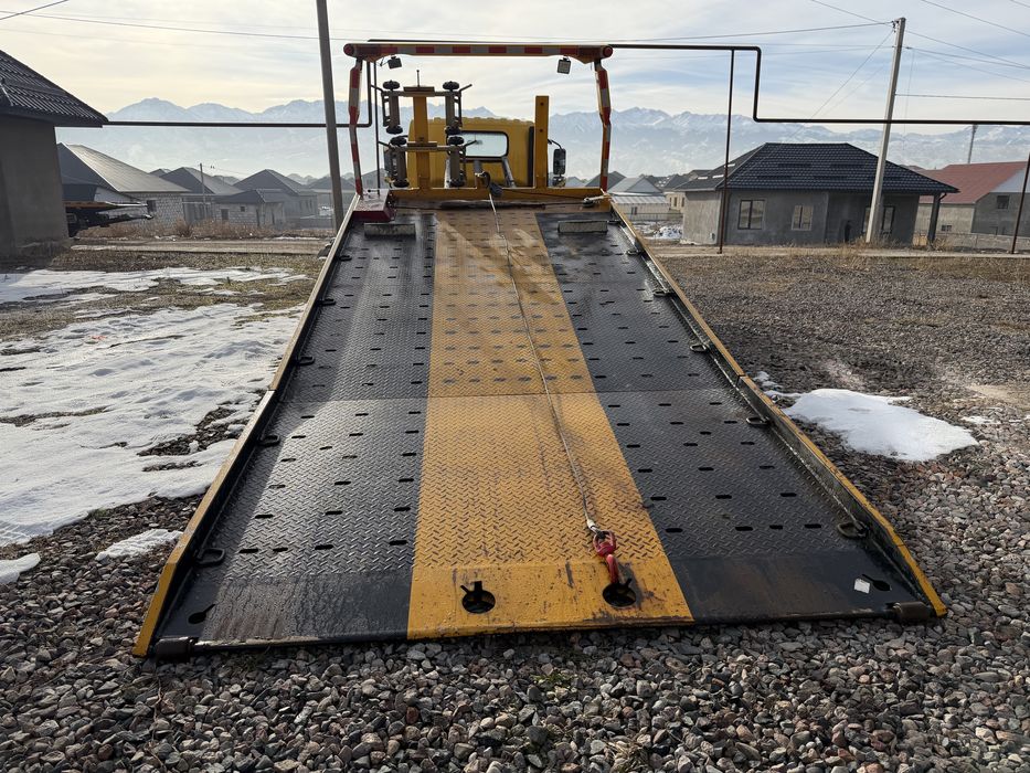 Эвакуатор FAW выдвижной платформа