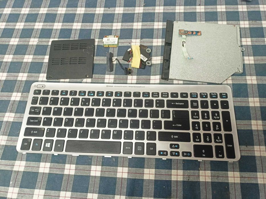 Elemente Acer V5-571 V5-531