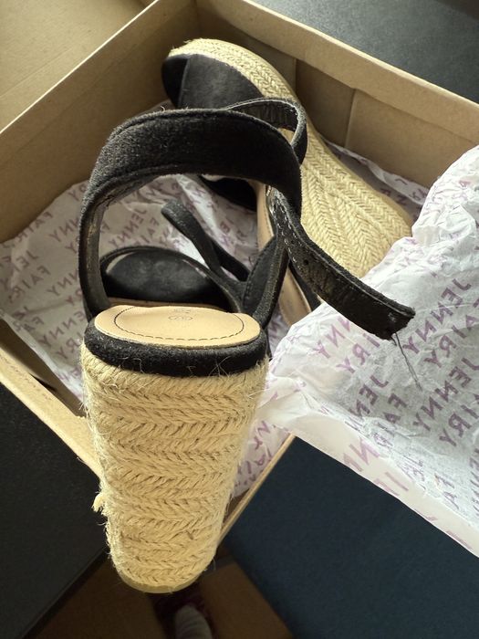 Sandale noi Jenny Fair