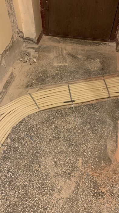 Electrician: Schimbare Instalație Electrică