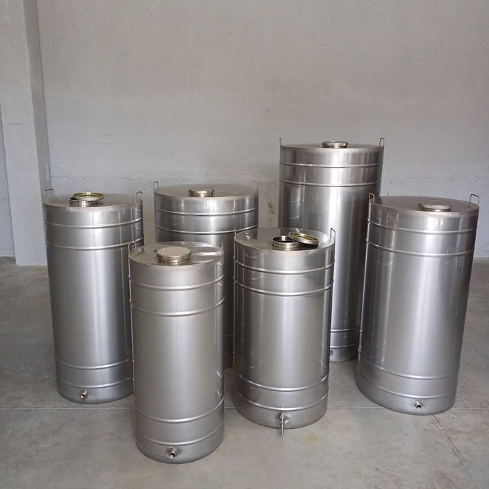 Неръждаеми съдове за вино от 50 до 350литра