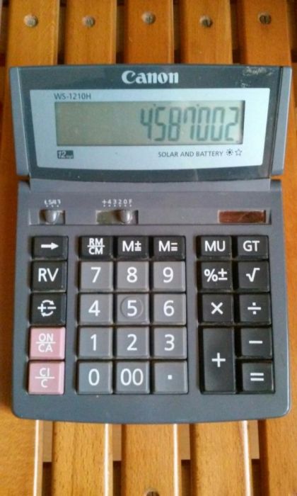 Calculator de birou Canon