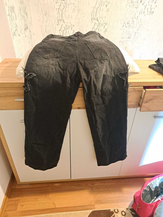 Blugi negri  femeie