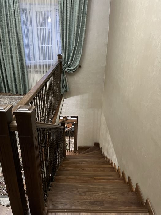 Частнвй 2х этажный дом