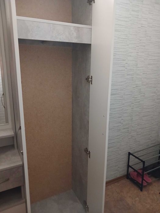 Продается прихожая. Новая.