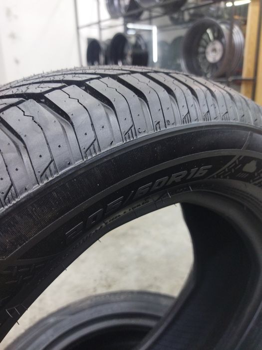 Compasal A/S 205/60/16 balon