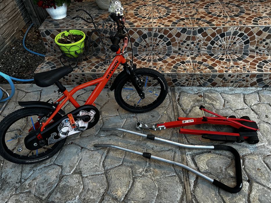 Vand bicicleta copii cu accesorii