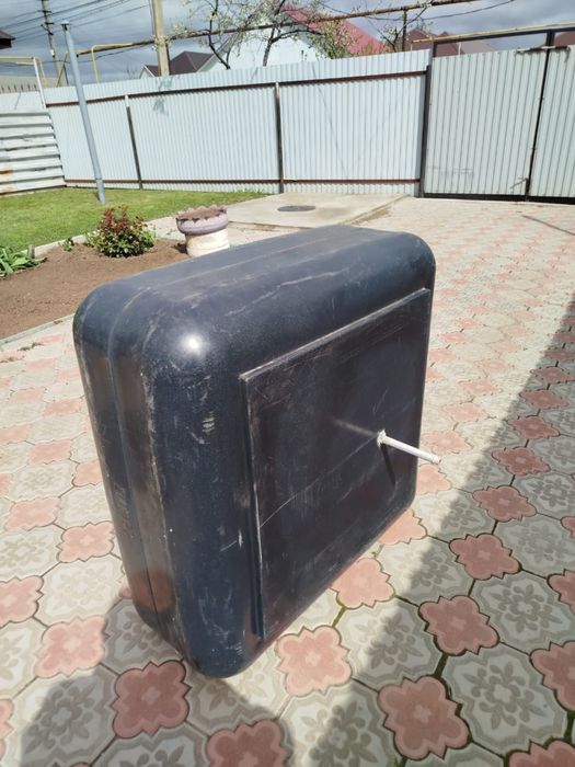 Бак для воды для душа