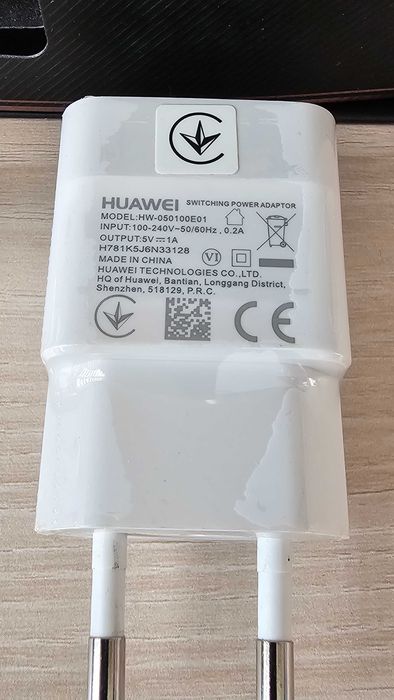 Huawei watch 3pro + оригинален адаптор