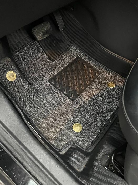 Продаётся Tracker premier turbo