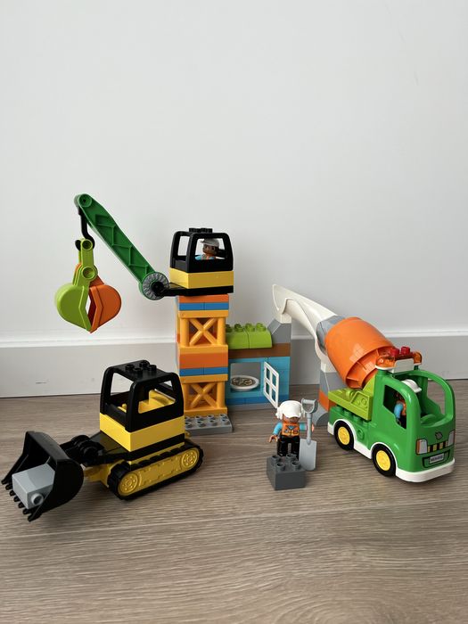 Lego Duplo Лего дупло багер кран ракета автомивка джунгла лунапарк пож