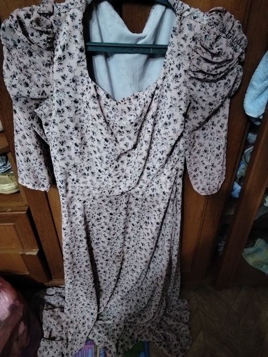 Продам женские вещи!