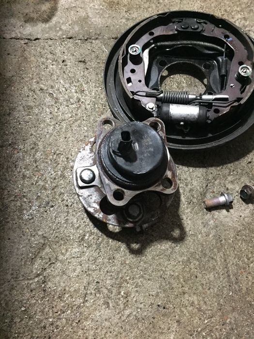 Ступицы тойота ярис оригинал