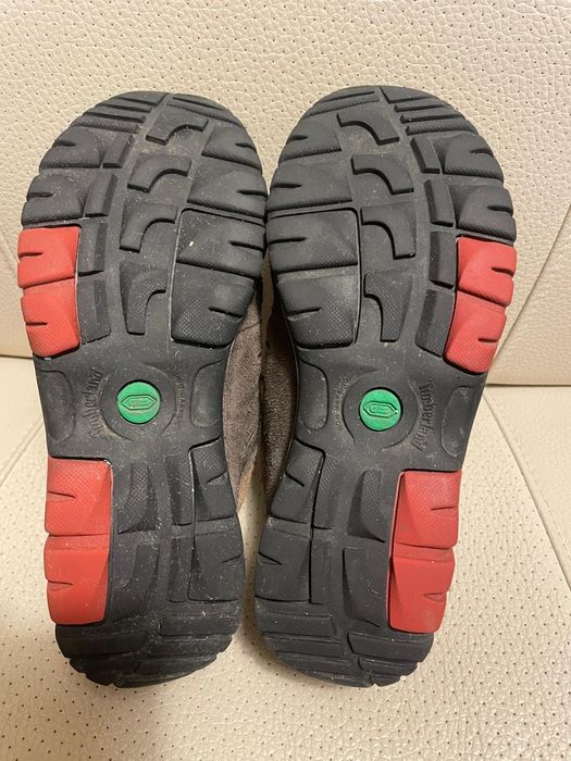 Vând ghete băieți Timberland cu membrană impermeabilă Gore-tex, mărimea 37