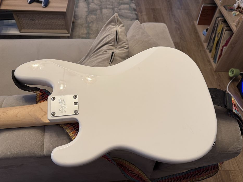 Fender Squire Affinity Series Precision Bass