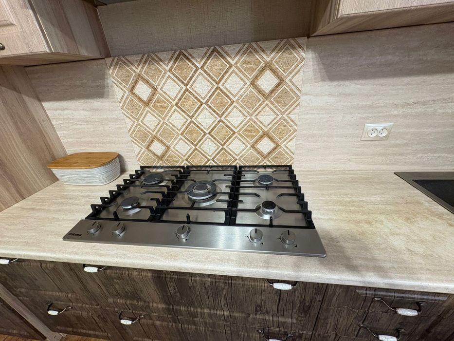 Продается кухонный гарнитур