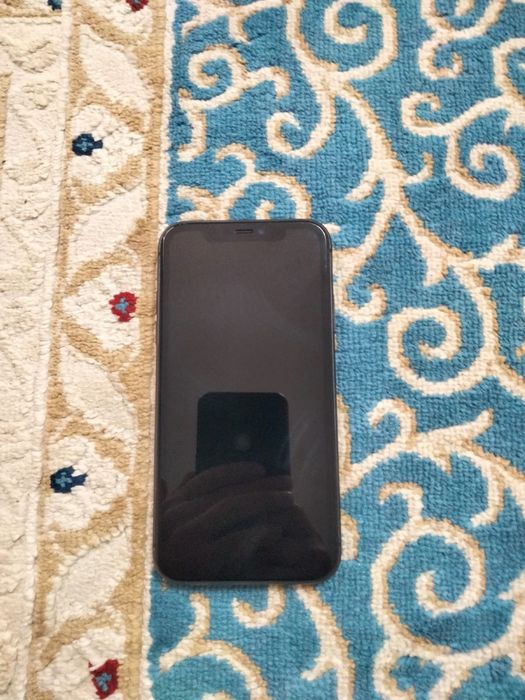iPhone 11 128гв 74акб