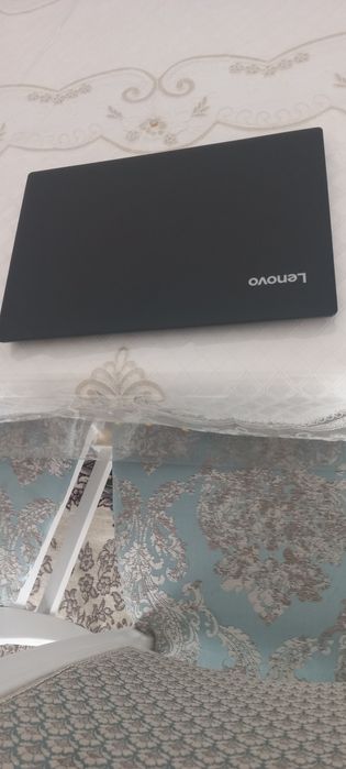 Lenovo intel inside
Intel celeron N4000 CPU
Оперативная память- 4гб
Па