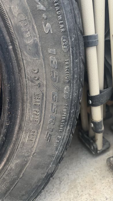 Продам автошины в количестве 2 штуки