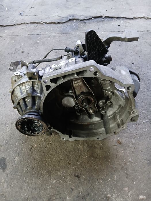 Cutie 5+1 Viteze 1.6 TDI cu Start Stop senzor 105 cp CAY CAYC  vw