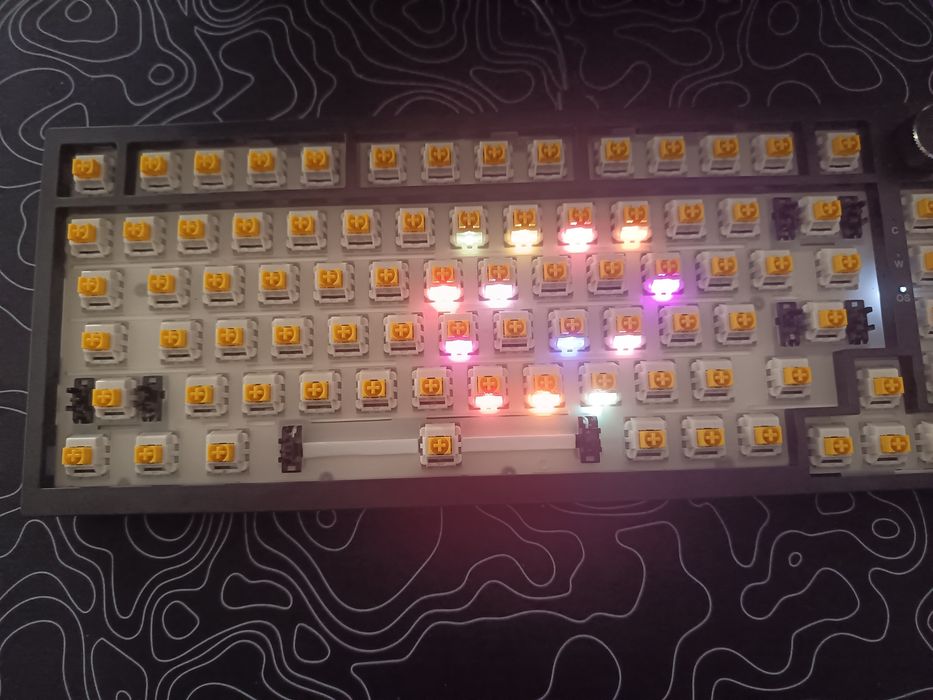 продам ajazz ak820 желто серый