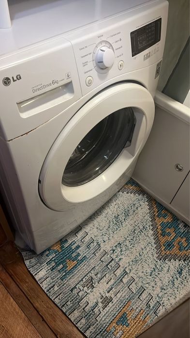 Продам стиральную машину