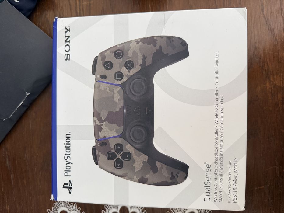 Vând joystick ps5 !