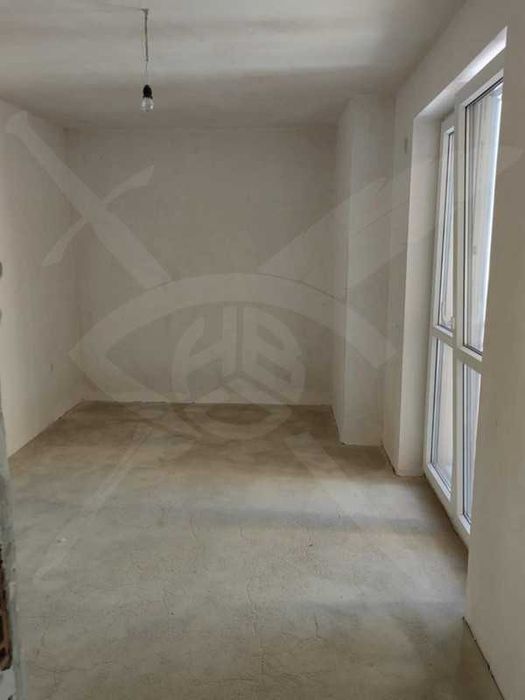 Продава се Тристаен апартамент в Варна, Колхозен пазар - 98 кв.м за 1684 €/кв.м - Снимка #2