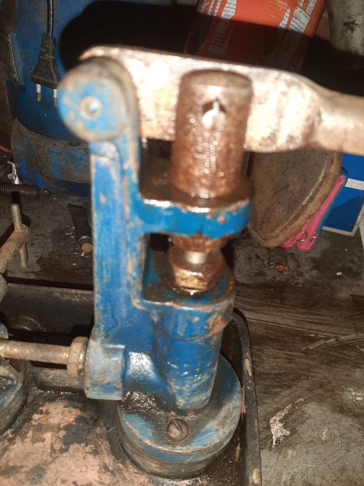 Пресс гидровлический