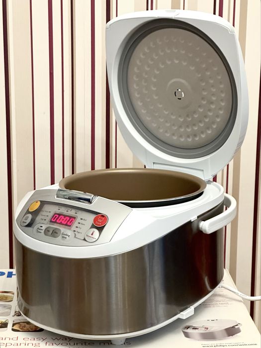 Multicooker Philips HD3037/70