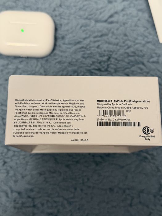 Airpods pro 2 / AirPods 4