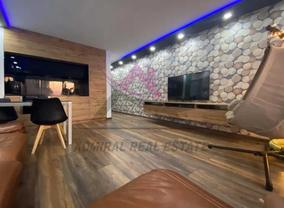 Продава се Тристаен апартамент в Варна, Възраждане 3 - 110 кв.м за 1828 €/кв.м - Снимка #1