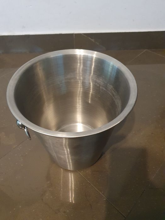 Шампаниера стомана