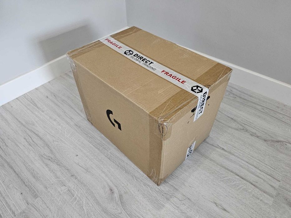 Logitech G29 (set volan cu schimbător + platformă NanoRS pliabilă)