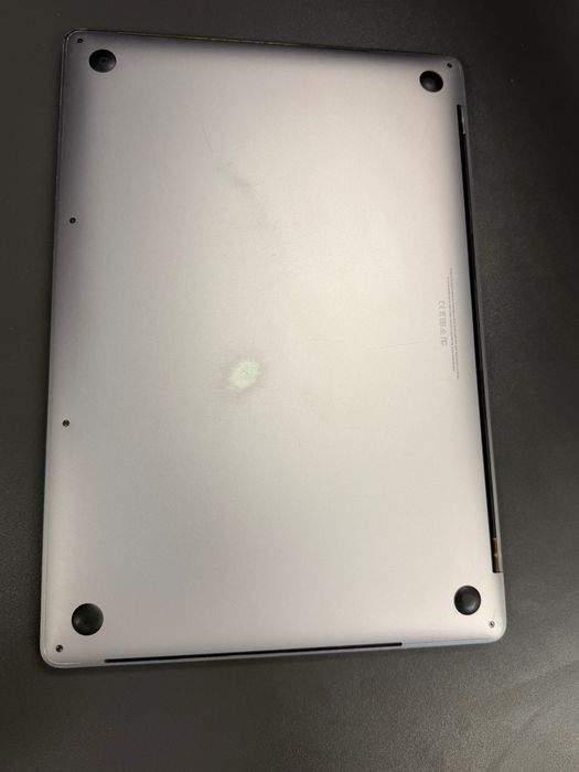 MacBook Pro 15” (2018) - i7, 32GB RAM, 512GB SSD, Radeon Pro 555X 4GB
