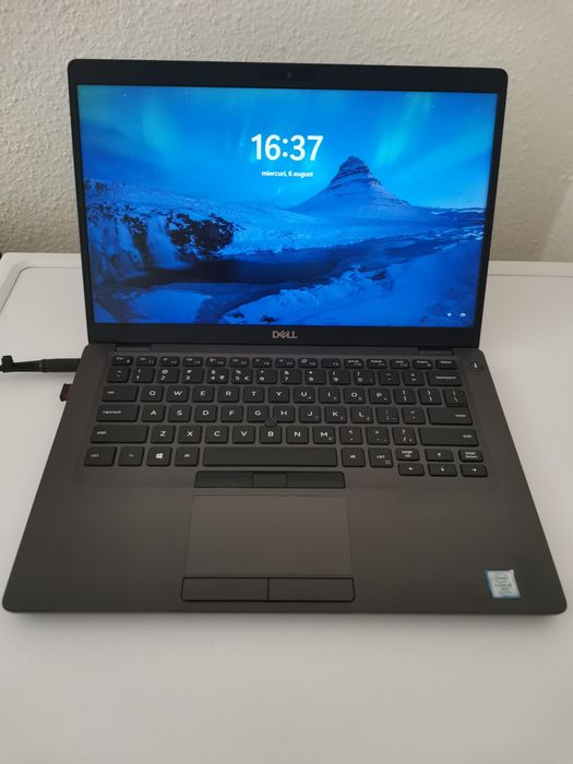 Laptop Dell Latitude 5400.