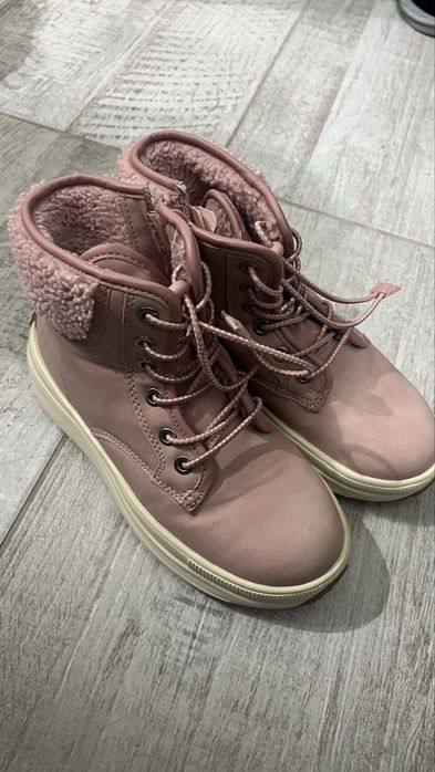 Adidasi gheata pentru copii marimea 33