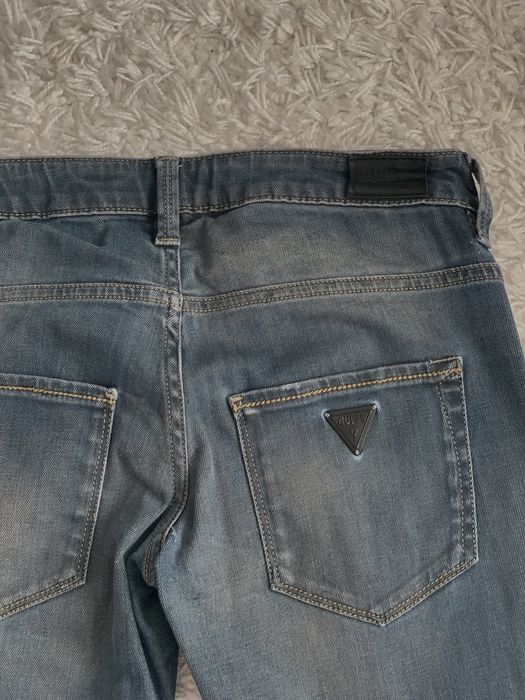 Дънки Guess slim и mom jeans