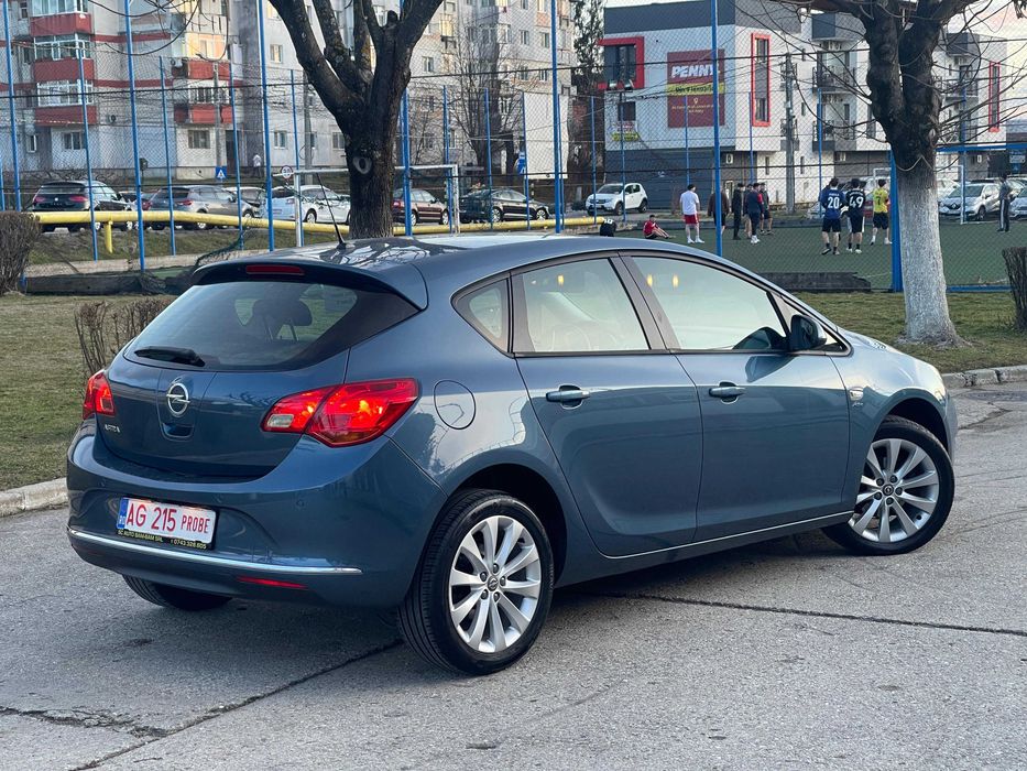 Opel Astra J Facelift - Posibilitate Rate