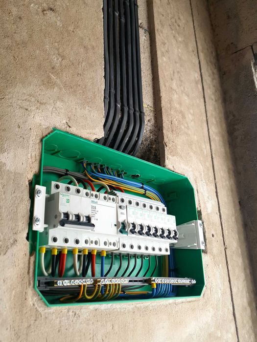 Электрик. Электромонтажные работы