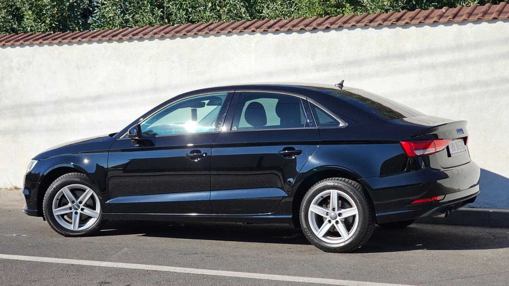 Audi A3 8V Facelift 06.2018 1.6 TDI 115cp S-Tronic / Bixenon Navi INMATRICULAT / TOP