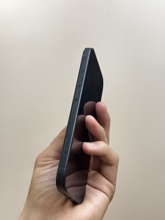 Iphone 15. 128гб. ОТЛИЧНЫЙ!