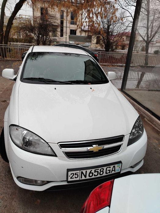 Ishonchli o'zim minganman faqat oila uchun xizmat qilgan mashina, toza