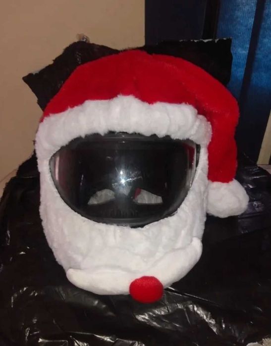 Забавен калъф за каска