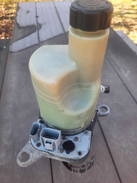 Pompa servodirectie Volvo V50,S40 (2005-2012),C30 (2007-2012)